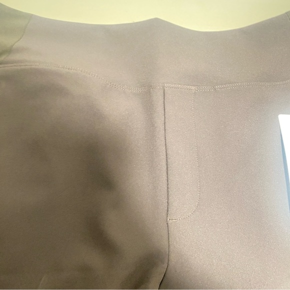 NWT Athleta Endless High Rise Pants in Truffle - Size 10 - Picture 9 of 10